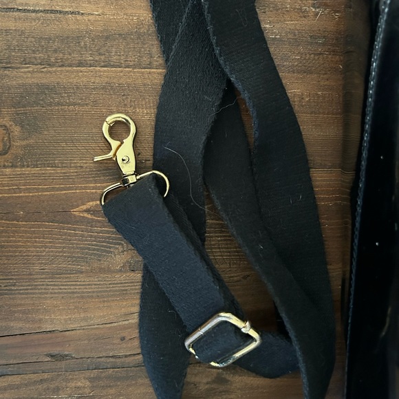 Tory Burch patent & canvas diaper bag double handles adjust shoulder cloth strap - Picture 7 of 7